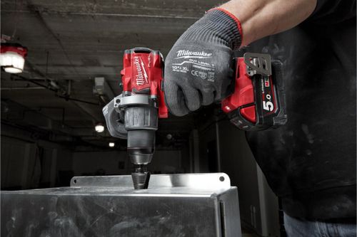 Акк. дрель-шуруповерт MILWAUKEE M18 FPD2-0X FUEL (кейс HD BOX)