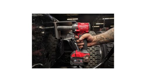 Акк. гайковёрт MILWAUKEE M18FIW2F12-502X FUEL  (Li-Ion 5 Ач)