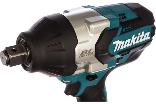 Акк. гайковерт ударный MAKITA DTW1001RTJ (LXT, 18В, 2х5 Ач Li-ion, 2200 уд/мин, 1050Нм, 3/4, 3.7кг)