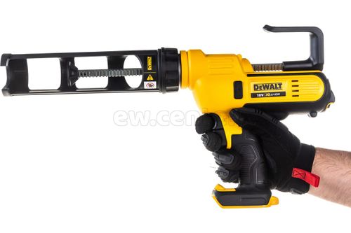 Акк. пистолет для герметика DEWALT DCE560N, 18 В, XR, 300-310 мл