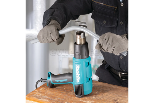 Термопистолет (фен) MAKITA HG6531CK 2000Вт, 50-650 градусов, 200-500л/мин, 0.7кг чемодан, 7 насадок