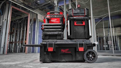 Ящик на колесах MILWAUKEE PACKOUT™ XXL