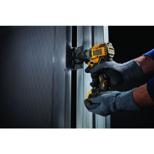 Акк. бесщ. дрель-шуруповерт DEWALT DCD701D2 12 В XR, 2Ач