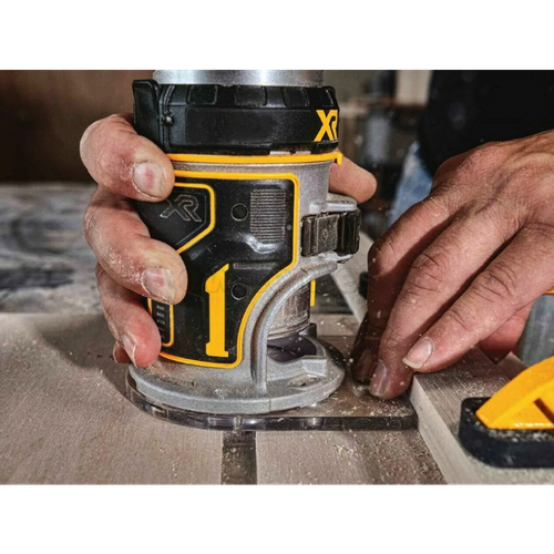 Аккумуляторный кромочный фрезер DEWALT DCW600N ,18В, без АКБ и ЗУ