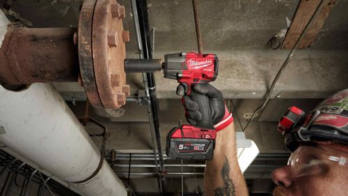 Аккумуляторный гайковёрт MILWAUKEE M18 FMTIW2F12-0X FUEL