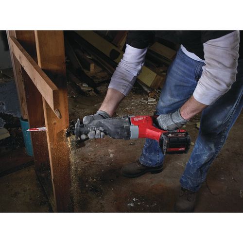 Акк. сабельная пила MILWAUKEE M18 BSX-0