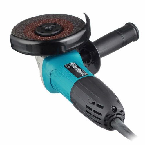 Угловая шлифмашина MAKITA GA5030RX9 УШМ, 125мм, 720Вт, 11000об/мин, 1.91кг, диск D-18770 x 5 шт.