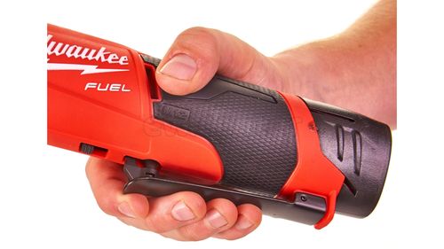 Аккумуляторная импульсная трещотка MILWAUKE M12 FUEL FIR38-201B