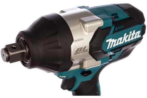 Акк. ударный гайковерт  MAKITA DTW1001RTJ, 18В, 2х5 Ач, 2200 уд/мин, 1050Нм, 3.7 кг, МАКРАС