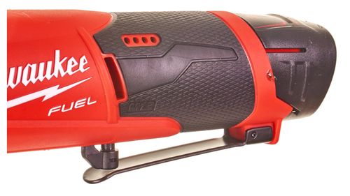 Аккумуляторная импульсная трещотка MILWAUKE M12 FUEL FIR38-201B