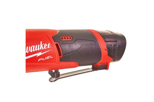 Акк. трещотка MILWAUKEE M12 FIR38-0 (3/8/) FUEL