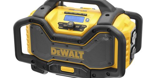 Зарядное устройство с радио DEWALT DCR027