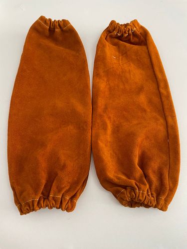 Нарукавники спилковые EW