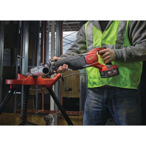 Акк. сабельная пила MILWAUKEE M18 BSX-0