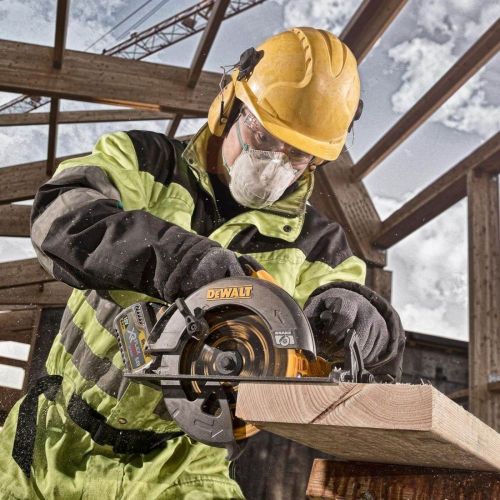 Акк. дисковая ручная пила DEWALT DCS576N, 54 В, XR