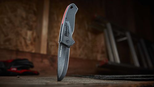 Нож складной MILWAUKEE HARDLINE™ 64мм (D2 сталь)