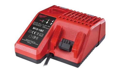 Зарядное устройство MILWAUKEE M12-18 С 1085101