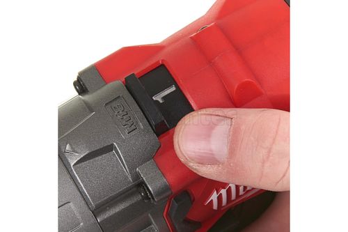 Акк. дрель-шуруповерт MILWAUKEE M18 FPD2-0X FUEL (кейс HD BOX)